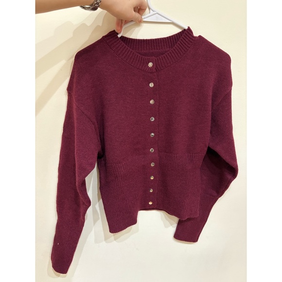 Musera Sweaters - Musera Burgundy Button Front Knit Cardigan Sweater Size S – Brand New !